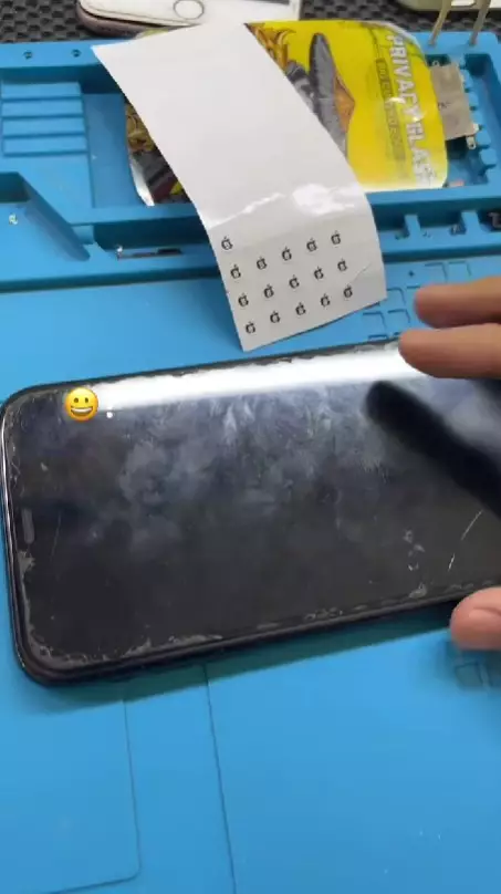 Tukang servis ini syok disogok © TikTok