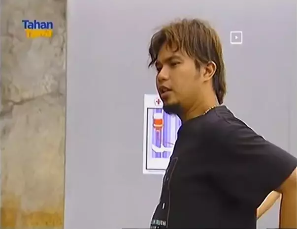 Ahmad Dhani di Bajaj Bajuri © YouTube