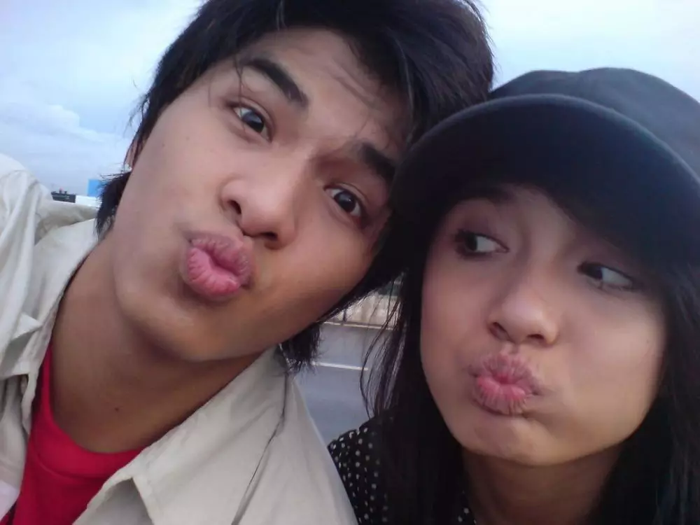 chelsea olivia dan glenn dari pacaran bak remaja © berbagai sumber chelsea olivia dan glenn dari pacaran bak remaja © berbagai sumber