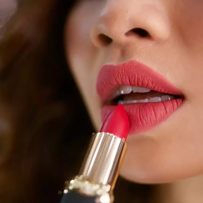 10 Lipstik dan cushion yang tidak mudah luntur saat cuaca lembap di bawah Rp100 ribu