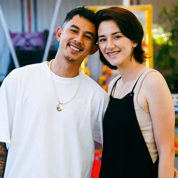 Pernyataan tegas Fandy Christian usai digugat cerai Dahlia Poland, singgung masa depan anak