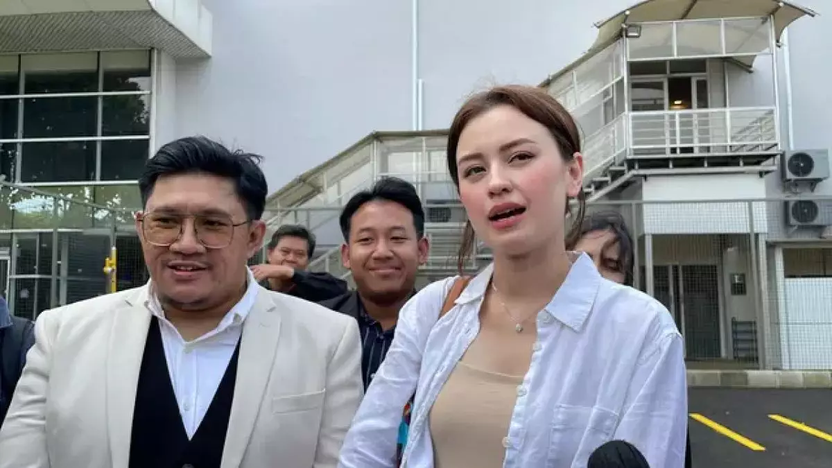 Ungkapan lega Kimberly Ryder usai jual mobil harta gana-gini, sebut jatuh di tangan tepat