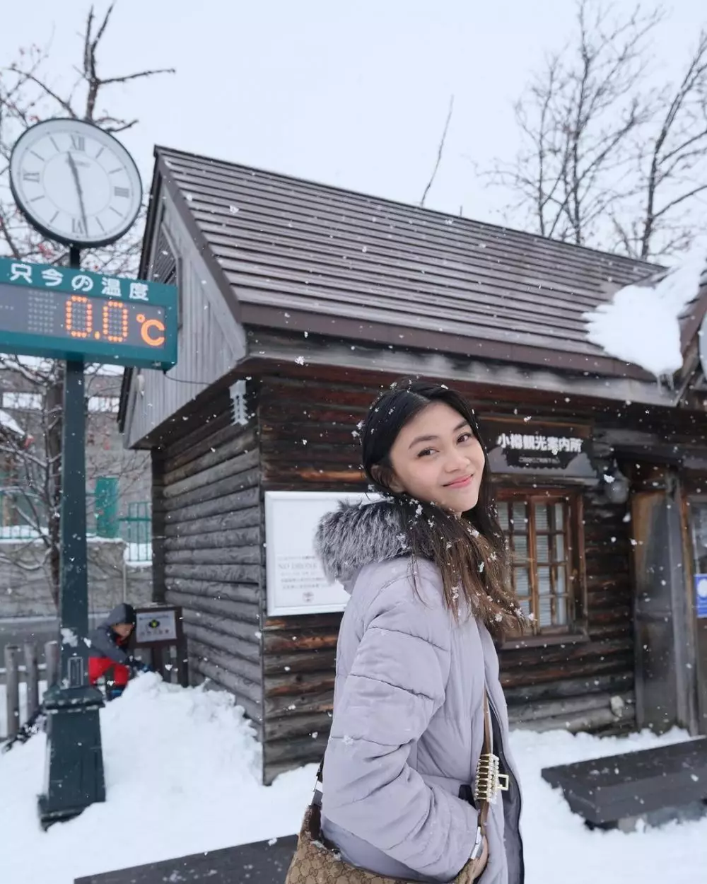 potret terbaru Sasi Asmara putri Anjasmara & Dian Nitami calon dokter © 2024 brilio.net