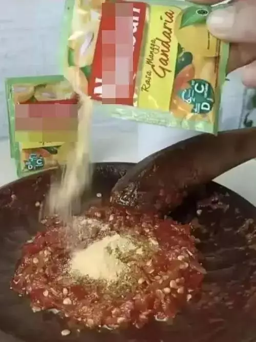 olahan sambel kocak © 2025 berbagai sumber olahan sambel kocak © 2025 berbagai sumber