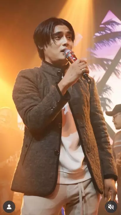 Charly Van Houten emoh ribut royalti © Instagram