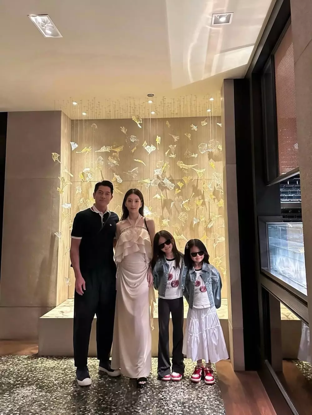 Aaron Kwok bakal punya anak di usia 59 tahun © 2025 Instagram Aaron Kwok bakal punya anak di usia 59 tahun © 2025 Instagram