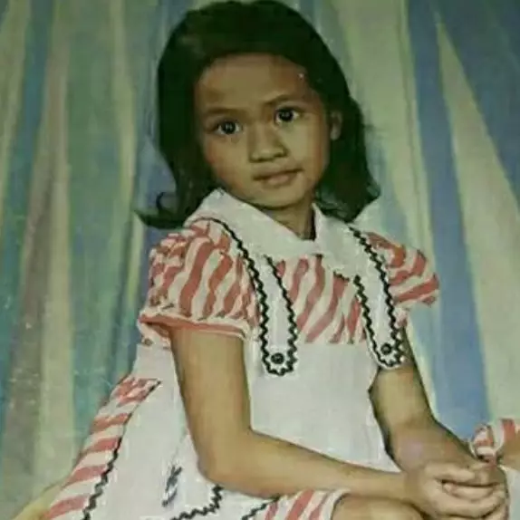 Meninggal di usia 56 tahun, ini 9 potret kenangan Santi Sardi kakak Lukman Sardi saat jadi artis cilik