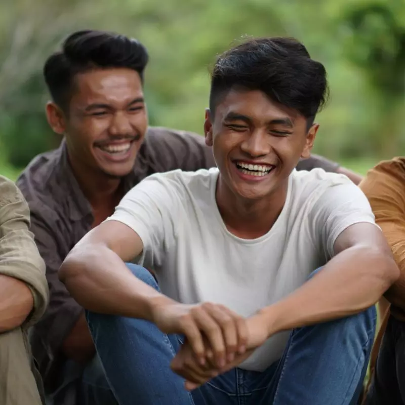 100 Kata-kata persahabatan lucu 2025, kocak tapi so sweet