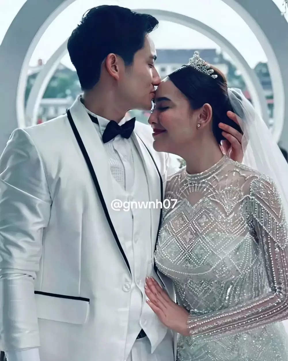 Amanda Manopo dan Kenny Austin cinlok saat main sinetron © 2025 Instagram Amanda Manopo dan Kenny Austin cinlok saat main sinetron © 2025 Instagram