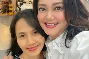 Kakak Lukman Sardi meninggal di usia 56 tahun, sederet foto kenangan Santi Sardi bareng rekan artis