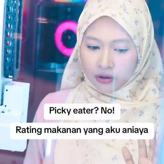 Picky eater? No! Wanita ini beri rating 9 potret makanan yang 'dianiaya', foto terakhir nggak ekspek