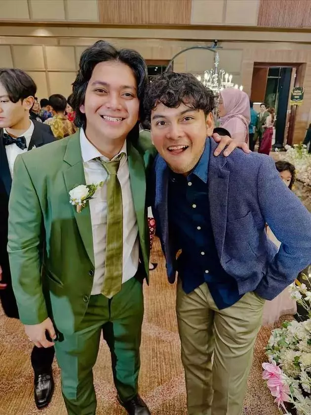 seleb di nikahan arbani dan raissa © 2025 berbagai sumber