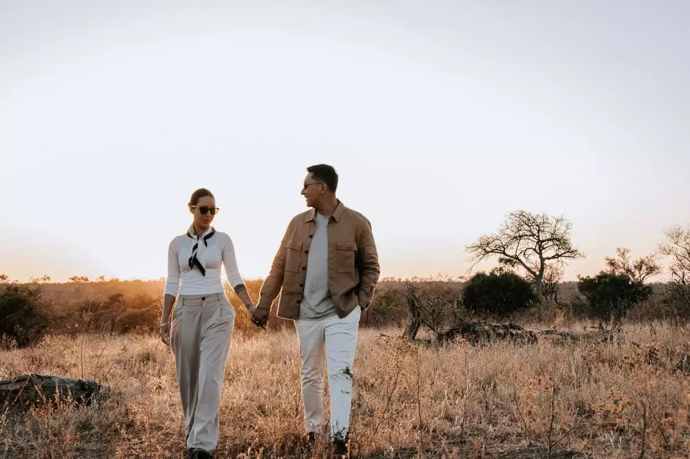 Darma Mangkuluhur anak Tommy Soeharto lamar kekasih © Instagram