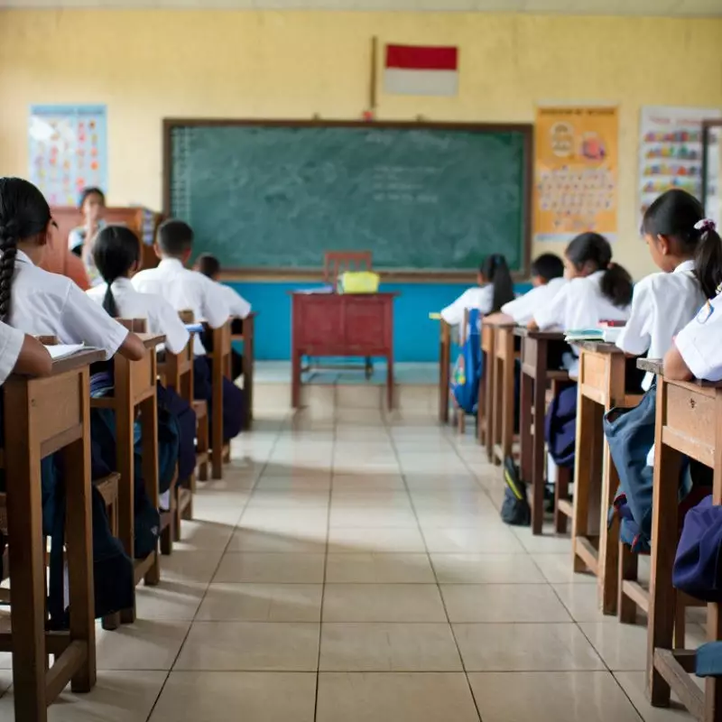 50 Contoh cerkak bahasa Jawa singkat beserta unsur intrinsiknya, belajar sastra jadi seru