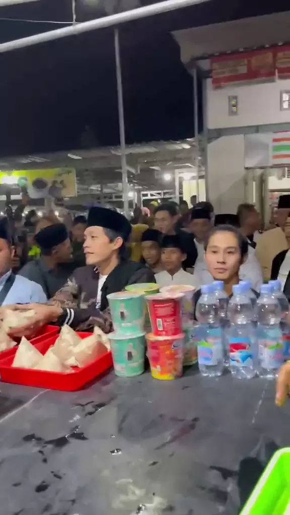 DJ Panda ikut pengajian Gus Iqdam © 2025 brilio.net