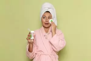 10 Produk pencerah wajah alami dan aman untuk semua jenis kulit