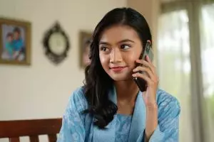 100 Kata-kata bucin singkat yang bikin doi auto kangen