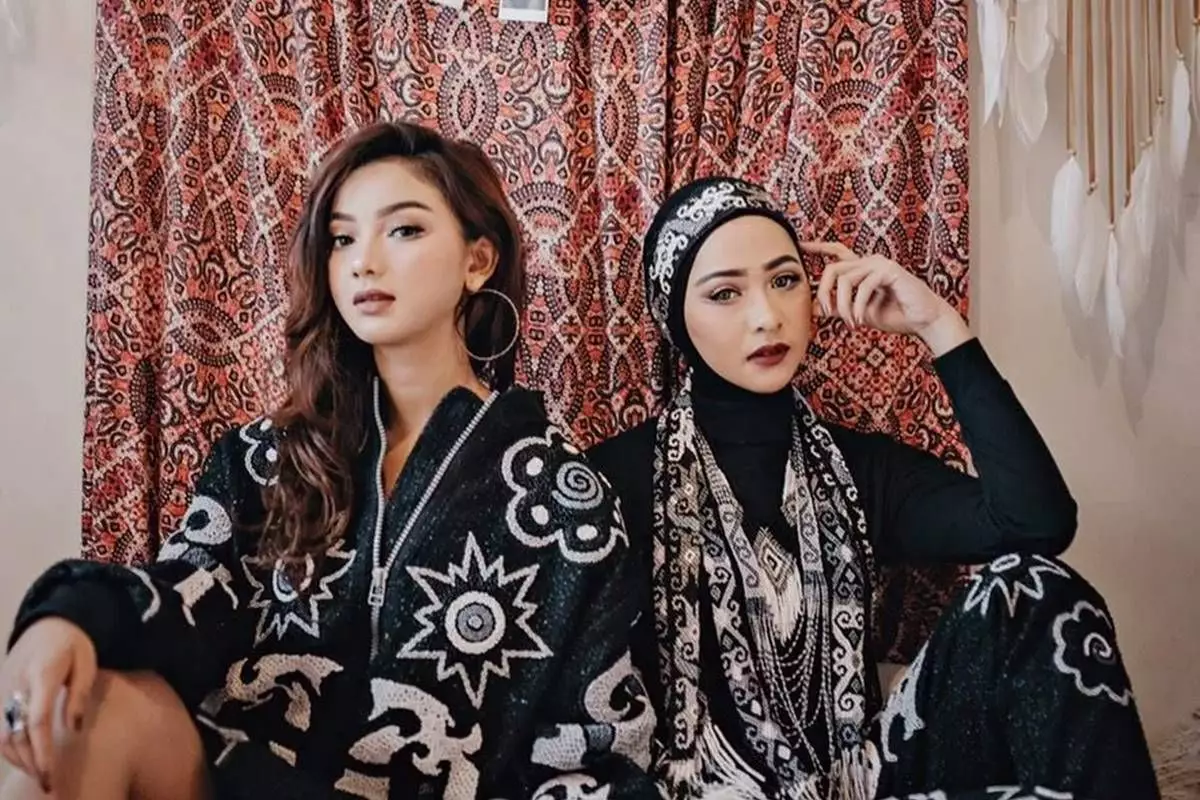 Berstatus tante dan keponakan, intip 9 beda gaya Poppy Bunga dan Glenca Chysara dalam berbagai momen