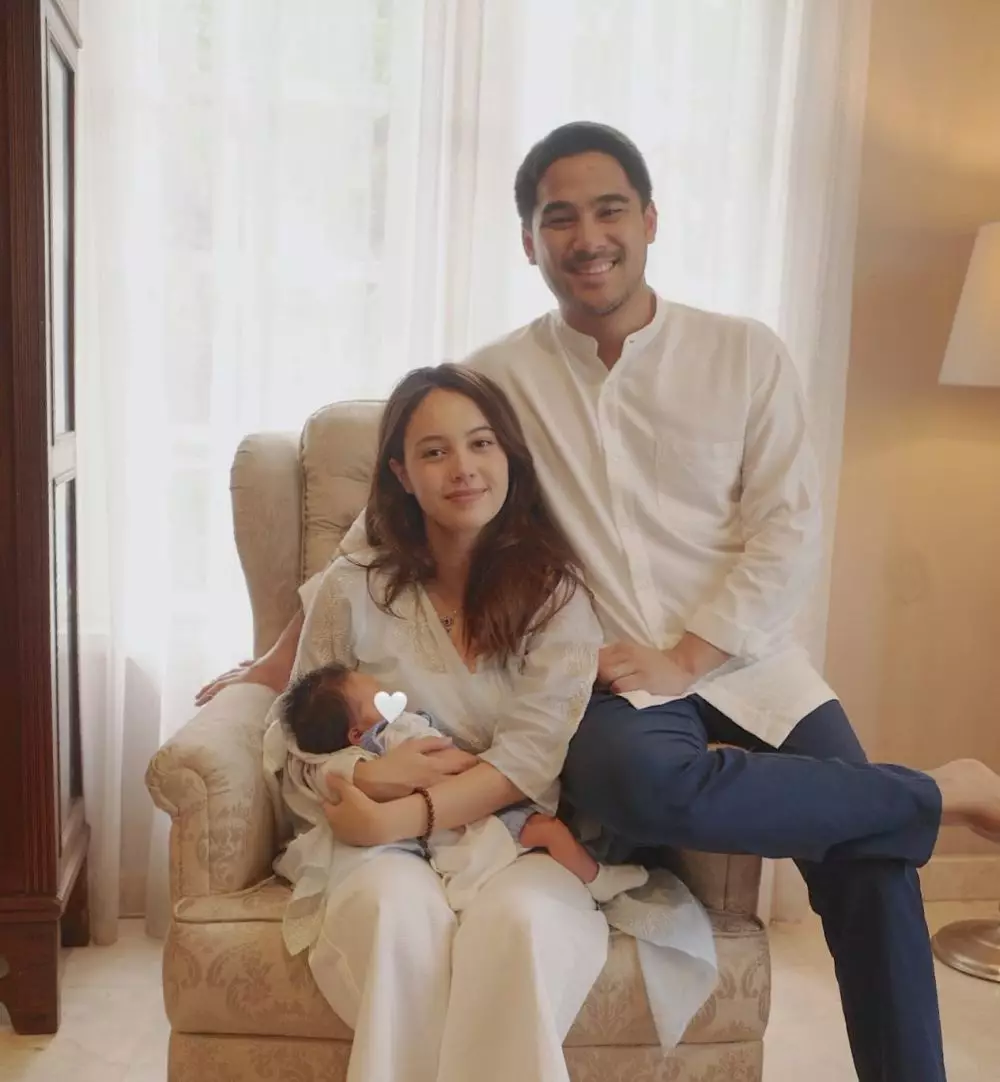 akikah anak pertama Anggika Bolsterli © Instagram