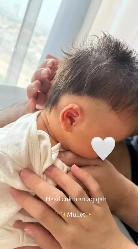 akikah anak pertama Anggika Bolsterli © Instagram