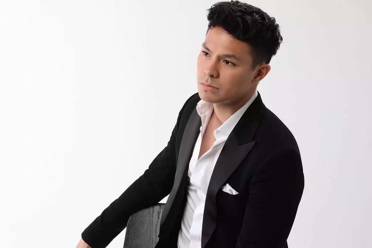 Apa itu komisaris independen? Jabatan yang kini dijalani artis Fero Walandouw