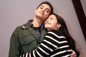 Totalitas siapkan pesta selama 2 bulan, ini 9 potret Prilly Latuconsina beri kejutan ultah Omara