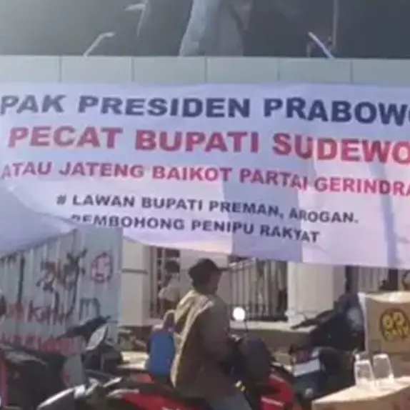 7 Fakta demo Pati yang dipicu kebijakan Bupati Sudewo naikkan tarif PBB hingga 250%, 40 orang terluka