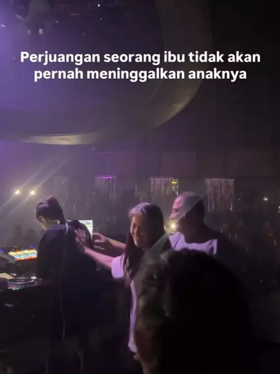 DJ panda kini banjir job © berbagai sumber