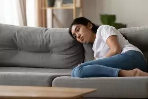 100 Kata-kata galau untuk orang yang sulit curhat, diam tapi penuh luka