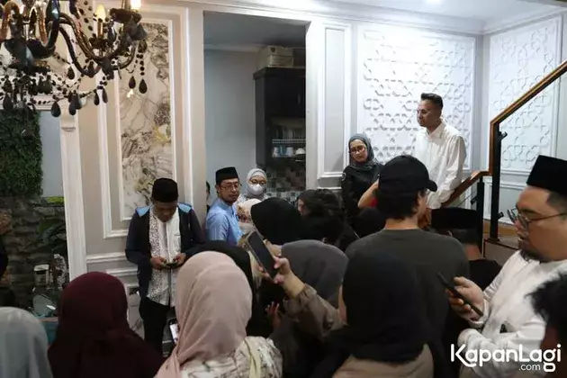 Suasana rumah duka Mpok Alpa © 2025 brilio.net