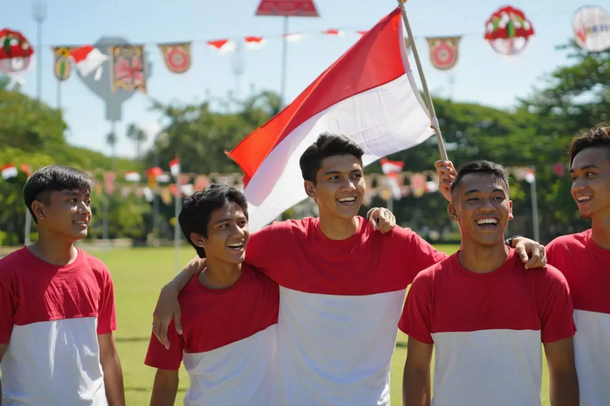 30 Puisi pendek 17 Agustus 2025 yang menggetarkan jiwa, penuh makna kemerdekaan