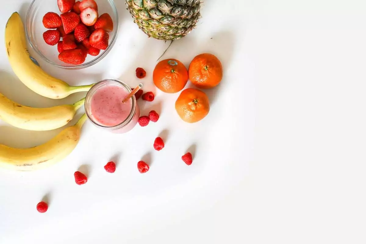 Pengin wajah jadi 15 tahun lebih muda? Pakai trik ini buat bikin minuman kolagen pencegah kerutan