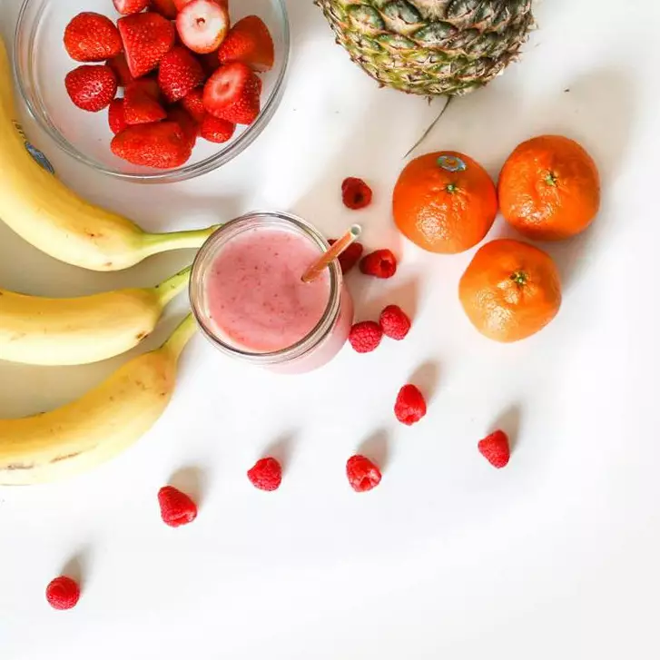 Pengin wajah jadi 15 tahun lebih muda? Pakai trik ini buat bikin minuman kolagen pencegah kerutan