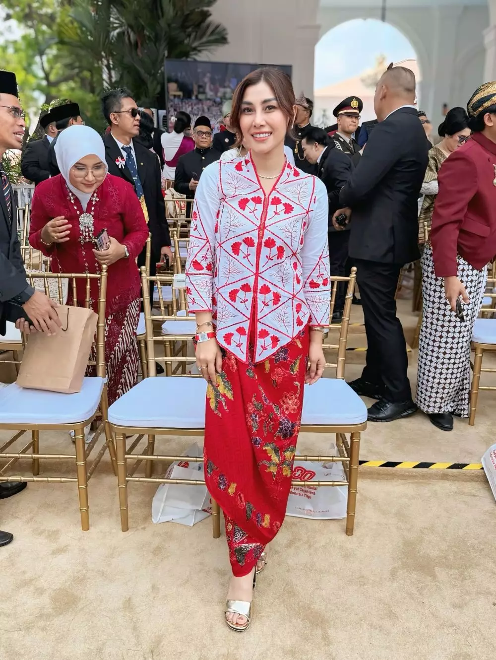 seleb cantik di 17an © 2025 berbagai sumber seleb cantik di 17an © 2025 berbagai sumber