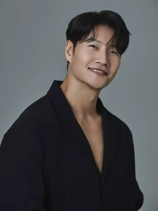 profil kim jong kook © 2025 Instagram