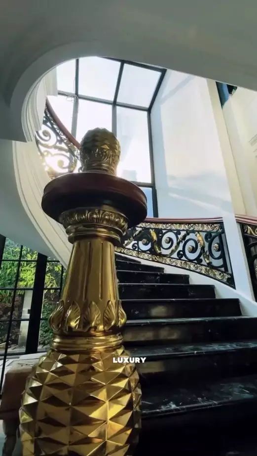 Rumah mewah seharga Rp120 M  © Instagram