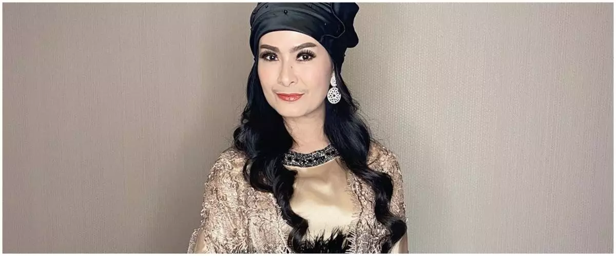 Cerita Iis Dahlia soal firasat Mpok Alpa sebelum berpulang