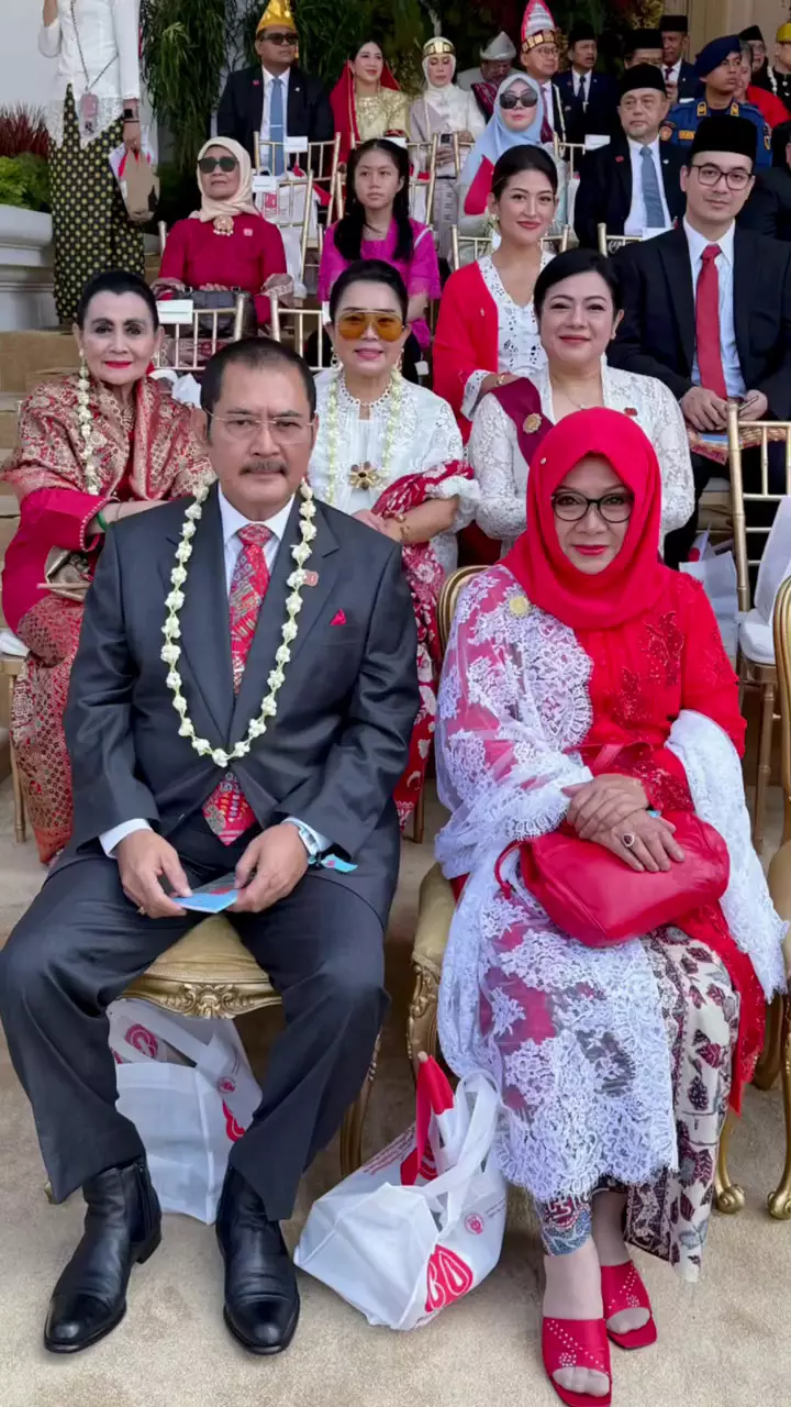 Potret Mayangsari dan Keluarga Cendana © 2025 Instagram