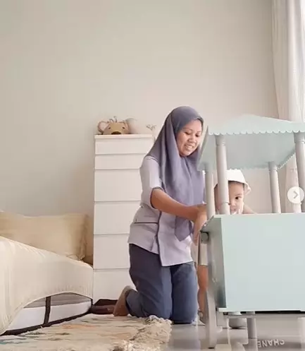 Potret Sus Rini  Berbagai sumber