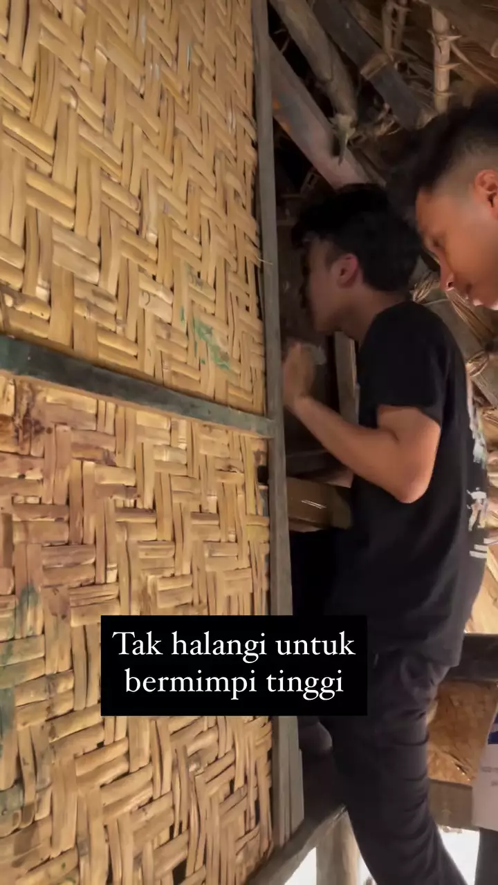 Rumah Melfi mahasiswa pertama UI © 2025 Instagram Rumah Melfi mahasiswa pertama UI © 2025 Instagram