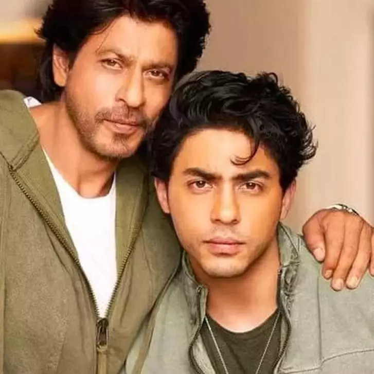 Potret terbaru 7 anak seleb Bollywood era 90-an, nggak cuma tampan tapi gayanya cool abis