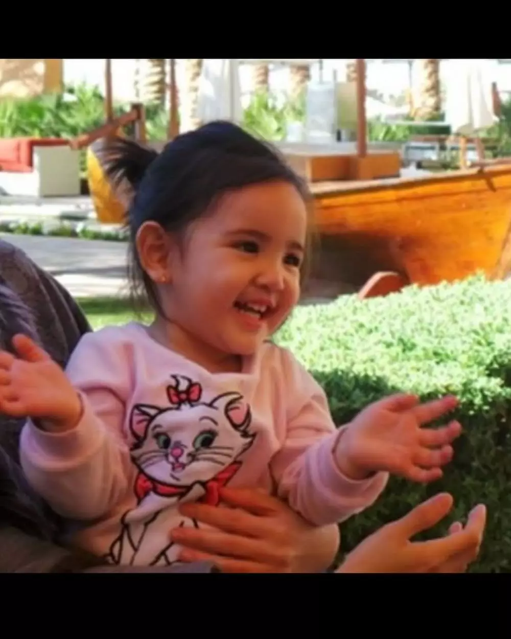 Potret Mikhayla anak Nia Ramadhani © 2025 berbagai sumber