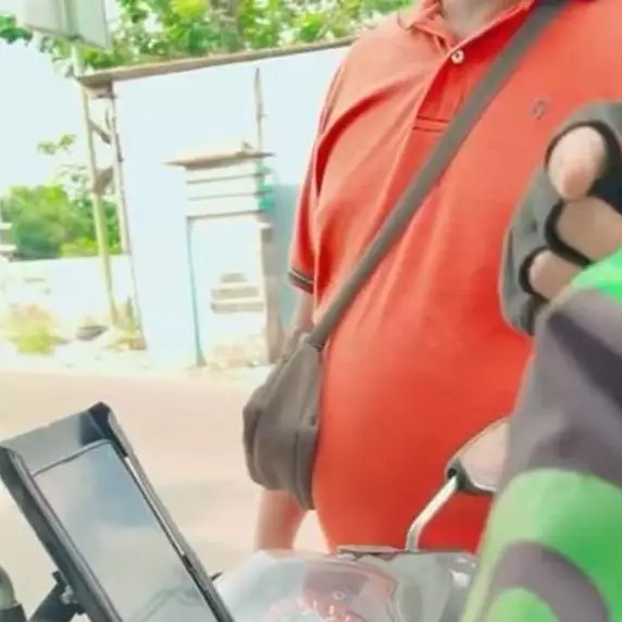 Ojek pangkalan rampas kunci motor dan ambil paksa penumpang ojek online, begini kronologinya