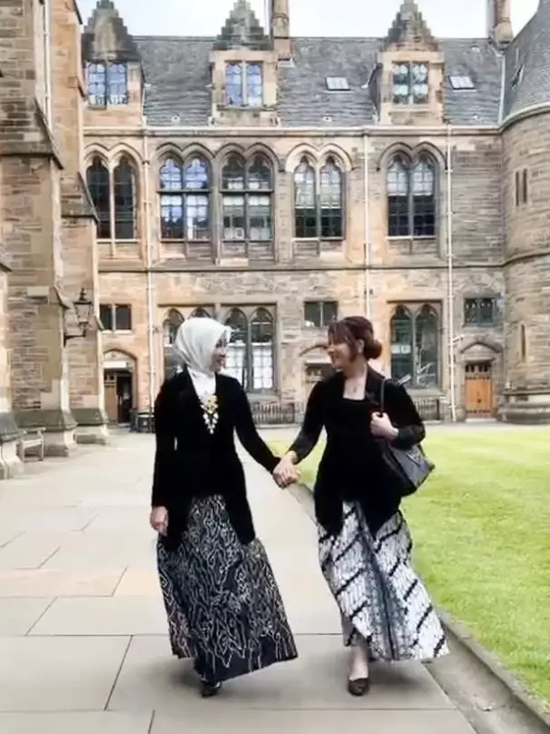 Camillia Azzahra rayakan ultah sendirian © Instagram Camillia Azzahra rayakan ultah sendirian © Instagram