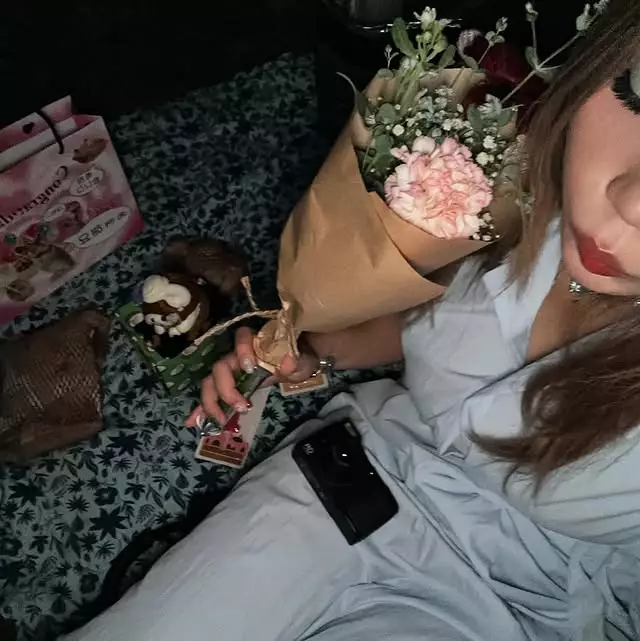 Camillia Azzahra rayakan ultah sendirian © Instagram Camillia Azzahra rayakan ultah sendirian © Instagram