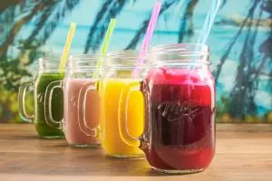 Cara buat minuman kolagen dari 1 jenis buah, cegah kulit keriput dan kantong kering di awal bulan