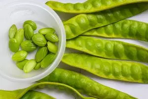 Jurus jitu simpan petai sampai 2 minggu tanpa kulkas, gampang banget!