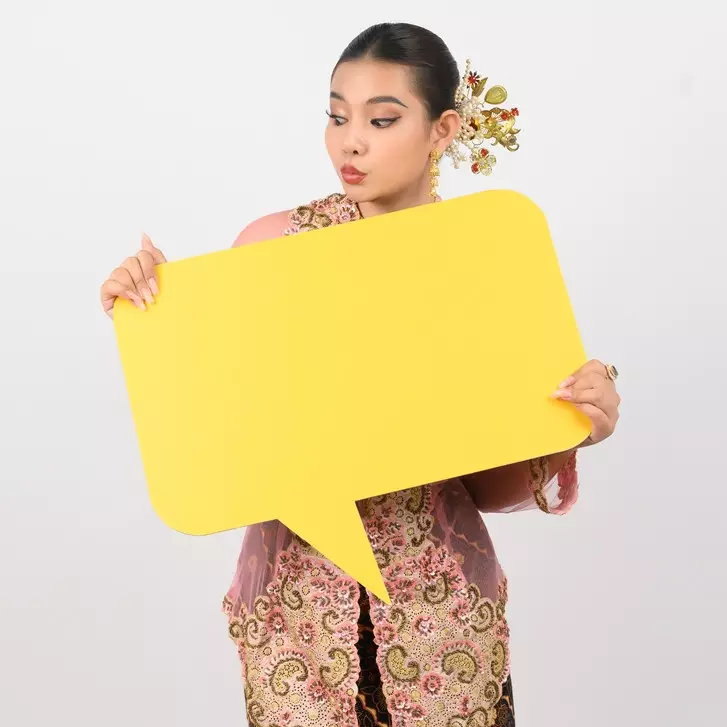 100 Kata-kata bijak tentang cinta bahasa Jawa dan artinya, bikin hati pasangan berdebar