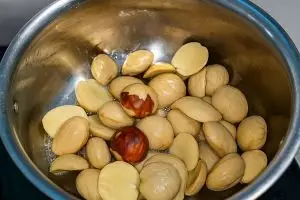 Cara merebus jengkol cepat empuk dan anti bau dalam 10 menit, tak cuma pakai kopi