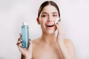 10 Toner untuk mencerahkan wajah harga di bawah Rp 100 ribu, ampuh untuk semua jenis kulit